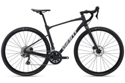 Giant Revolt 0 black 2022